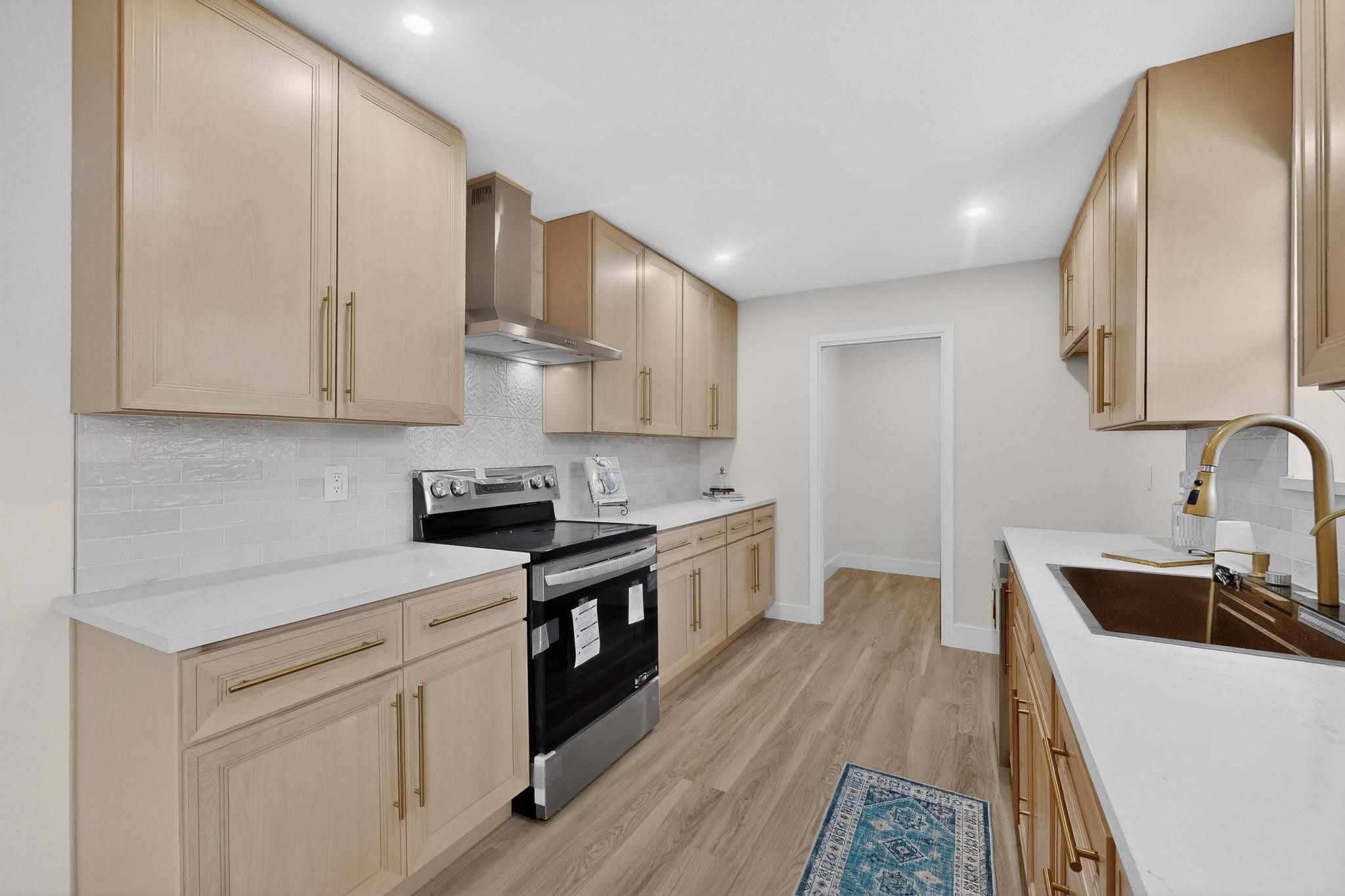 817 Daventry Drive Garland TX 75040
