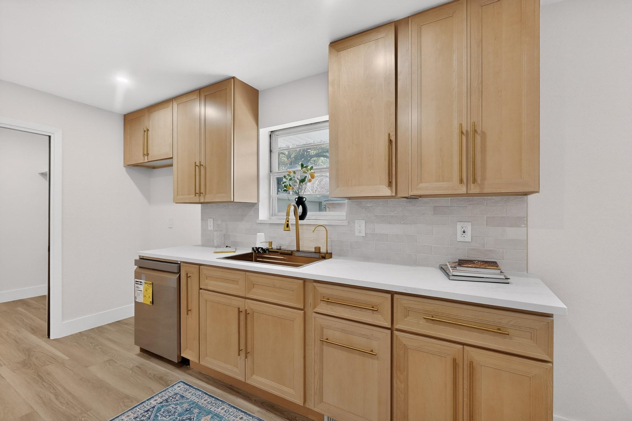 817 Daventry Drive Garland TX 75040