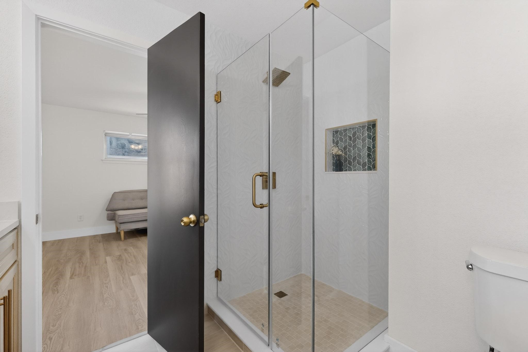 817 Daventry Drive Garland TX 75040