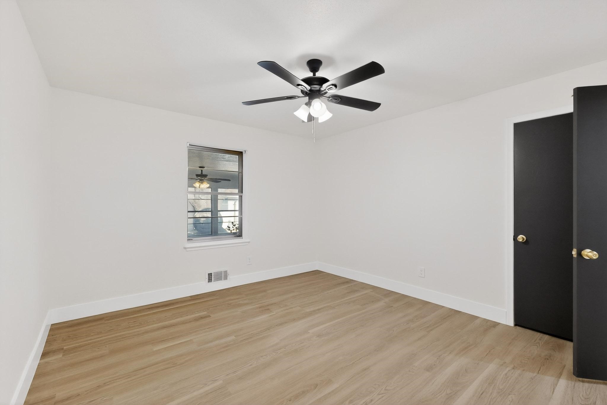 817 Daventry Drive Garland TX 75040