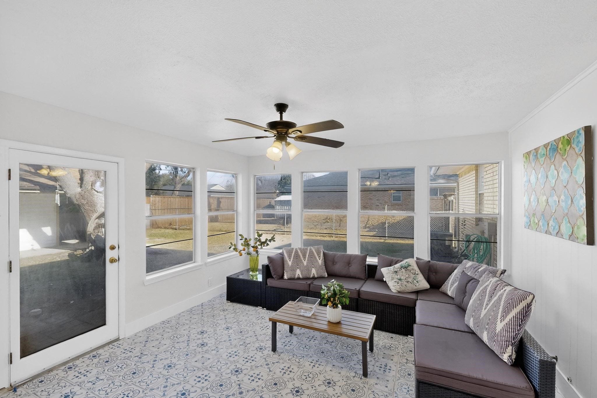 817 Daventry Drive Garland TX 75040