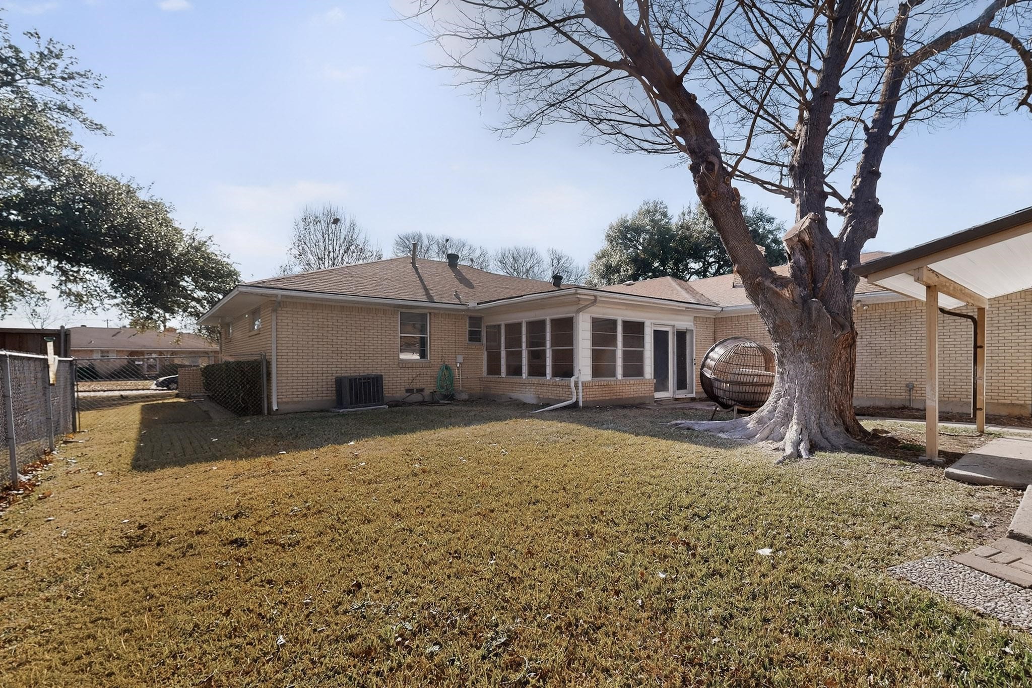 817 Daventry Drive Garland TX 75040