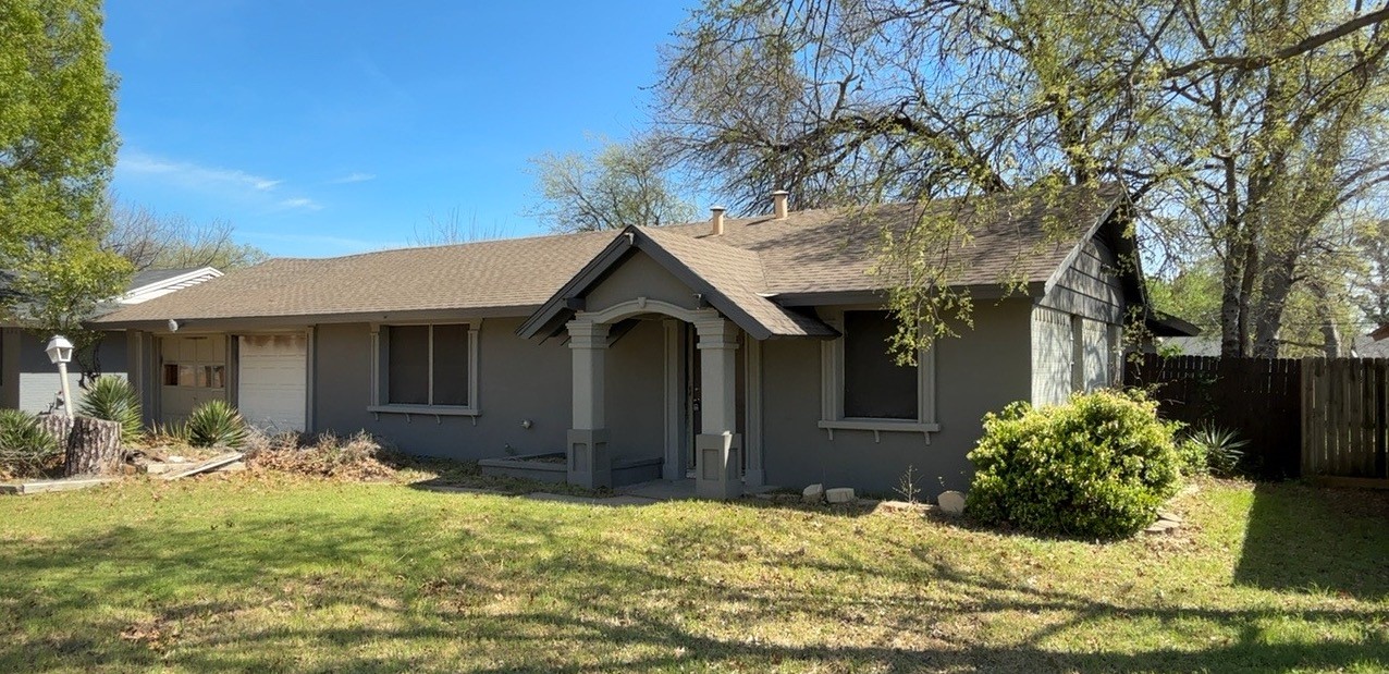 4824 Grove Street North Richland Hills TX 76180