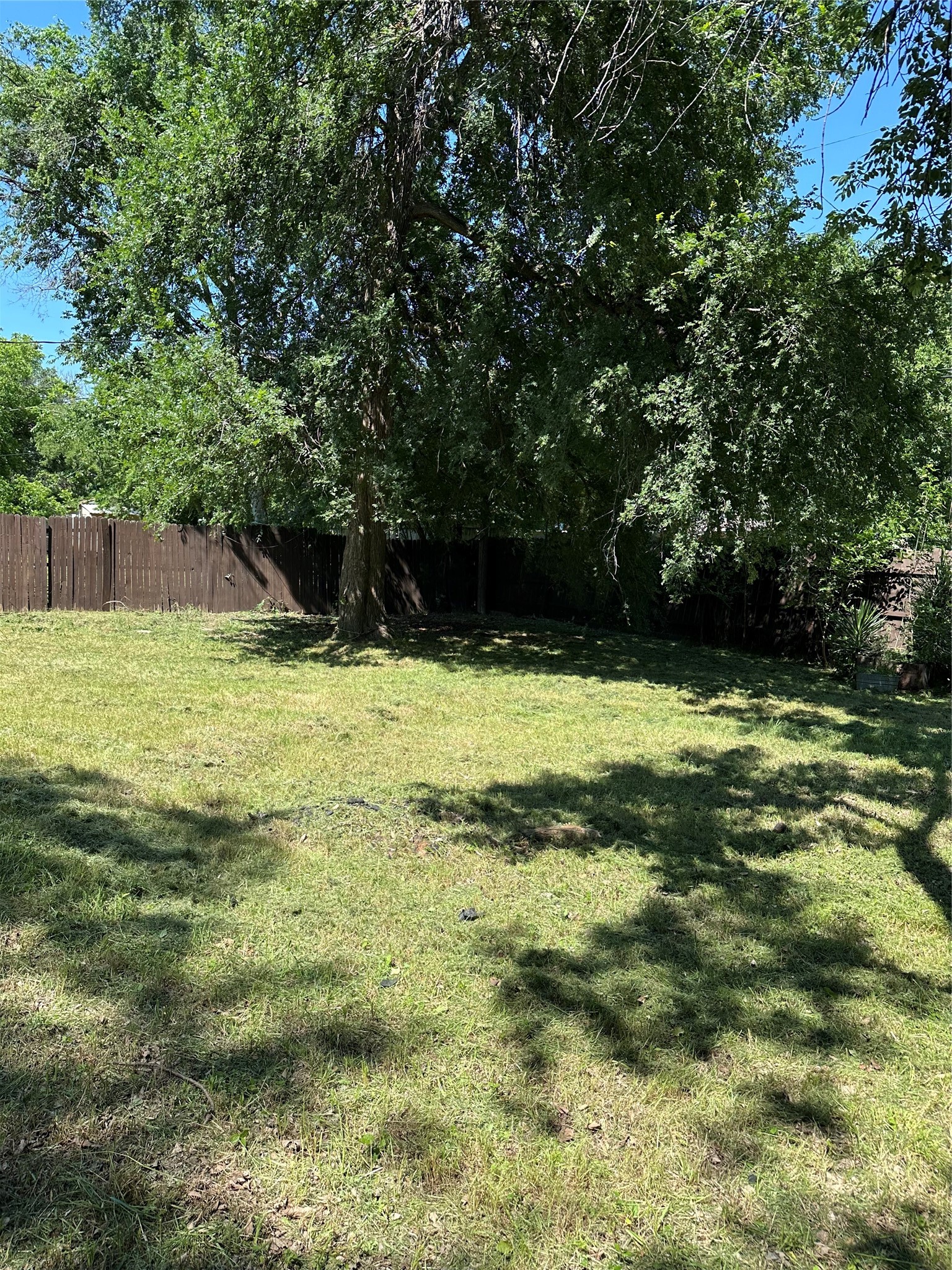 4824 Grove Street North Richland Hills TX 76180