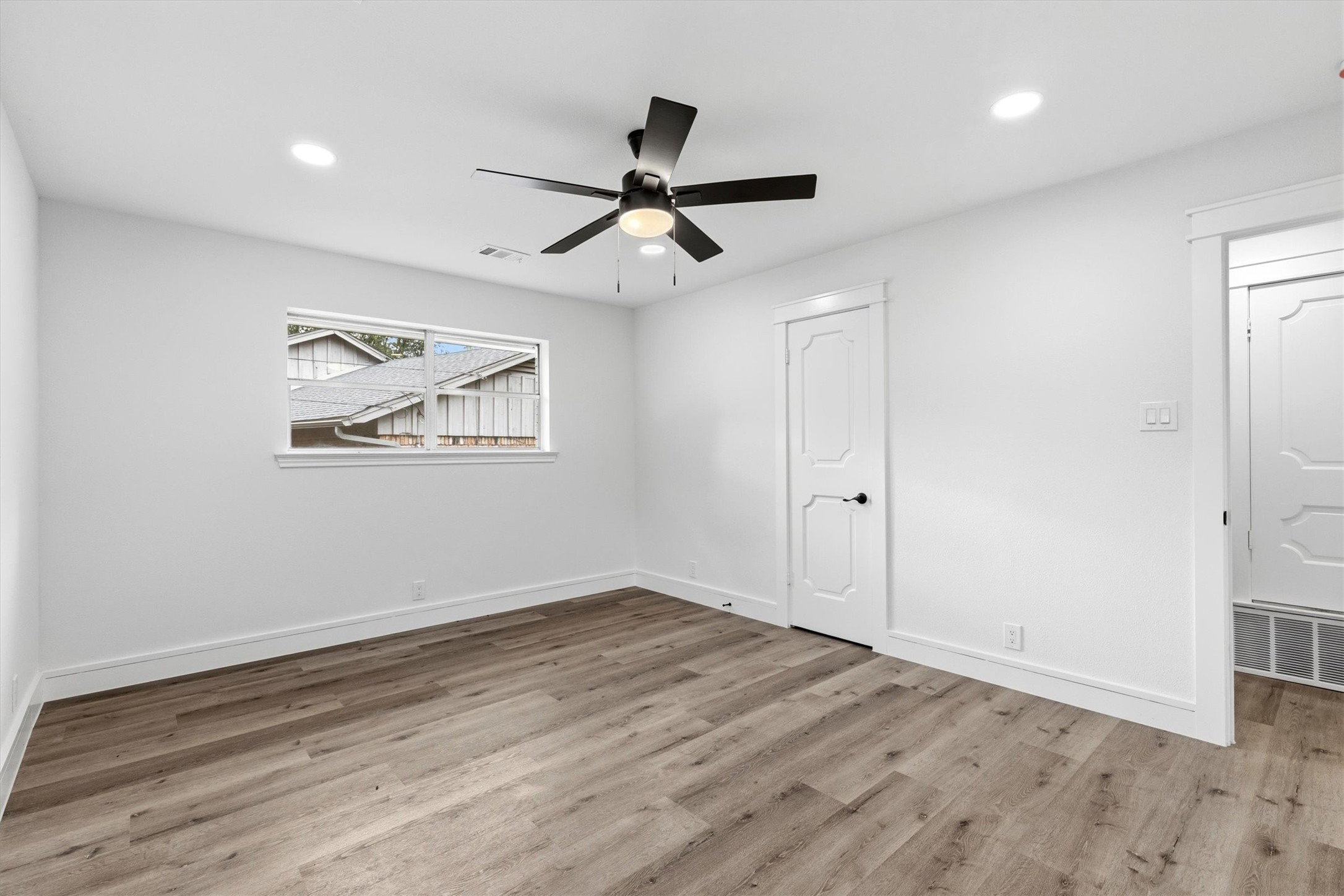2203 Foxcroft Circle Denton TX 76209