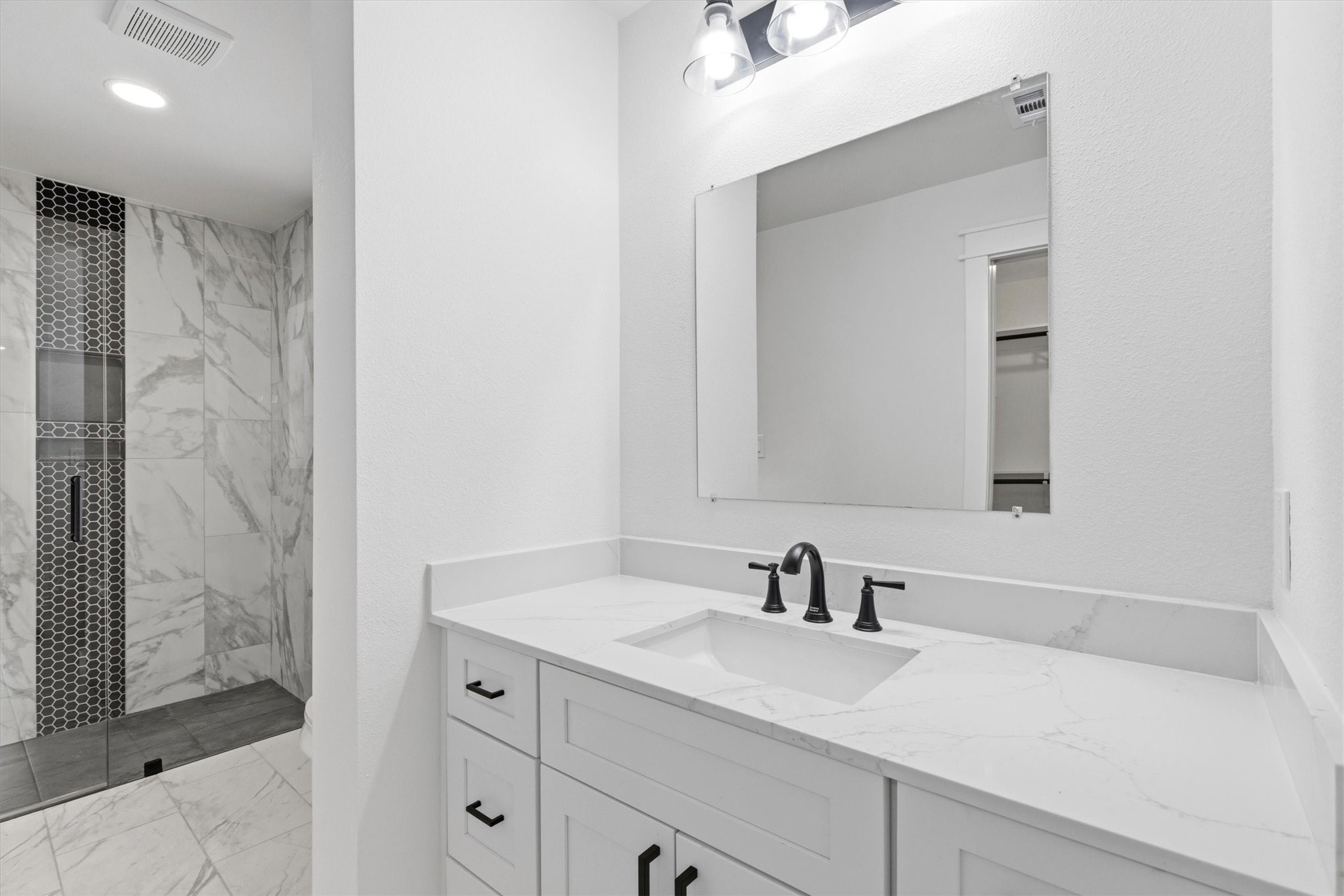 2203 Foxcroft Circle Denton TX 76209