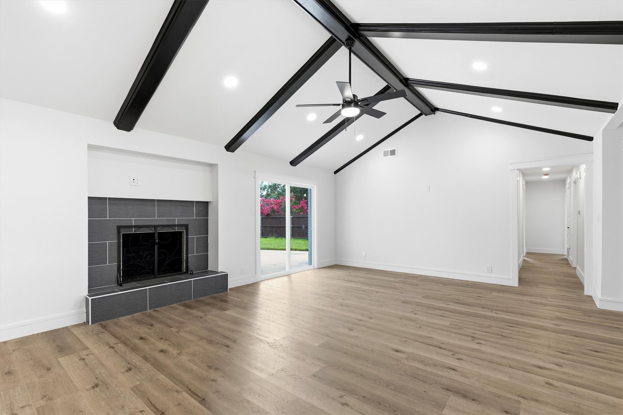 2203 Foxcroft Circle Denton TX 76209