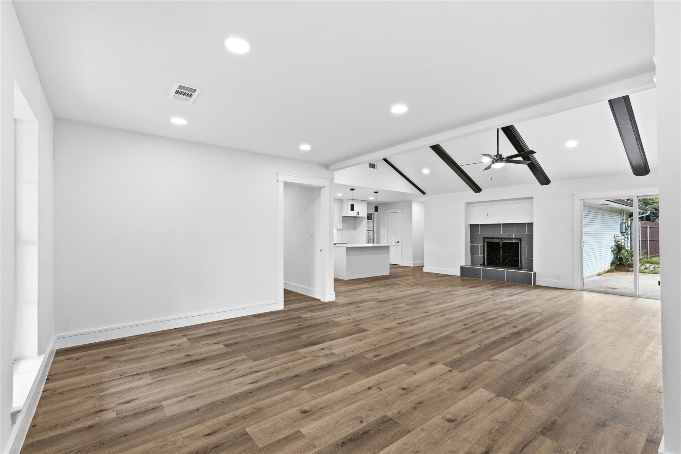 2203 Foxcroft Circle Denton TX 76209