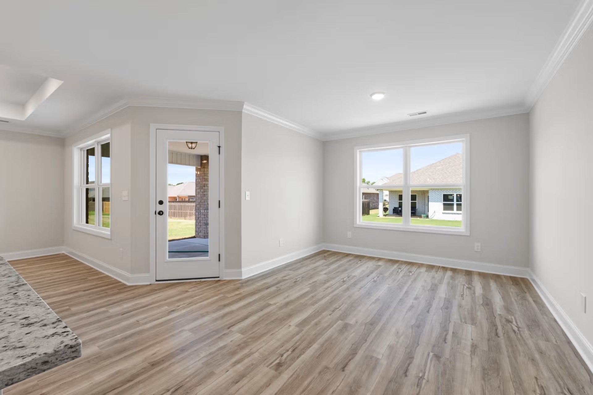 206 Briarwood Drive Nevada TX 75173