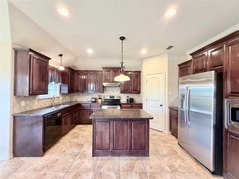 5617 Yellow Brick Road Abilene TX 79602