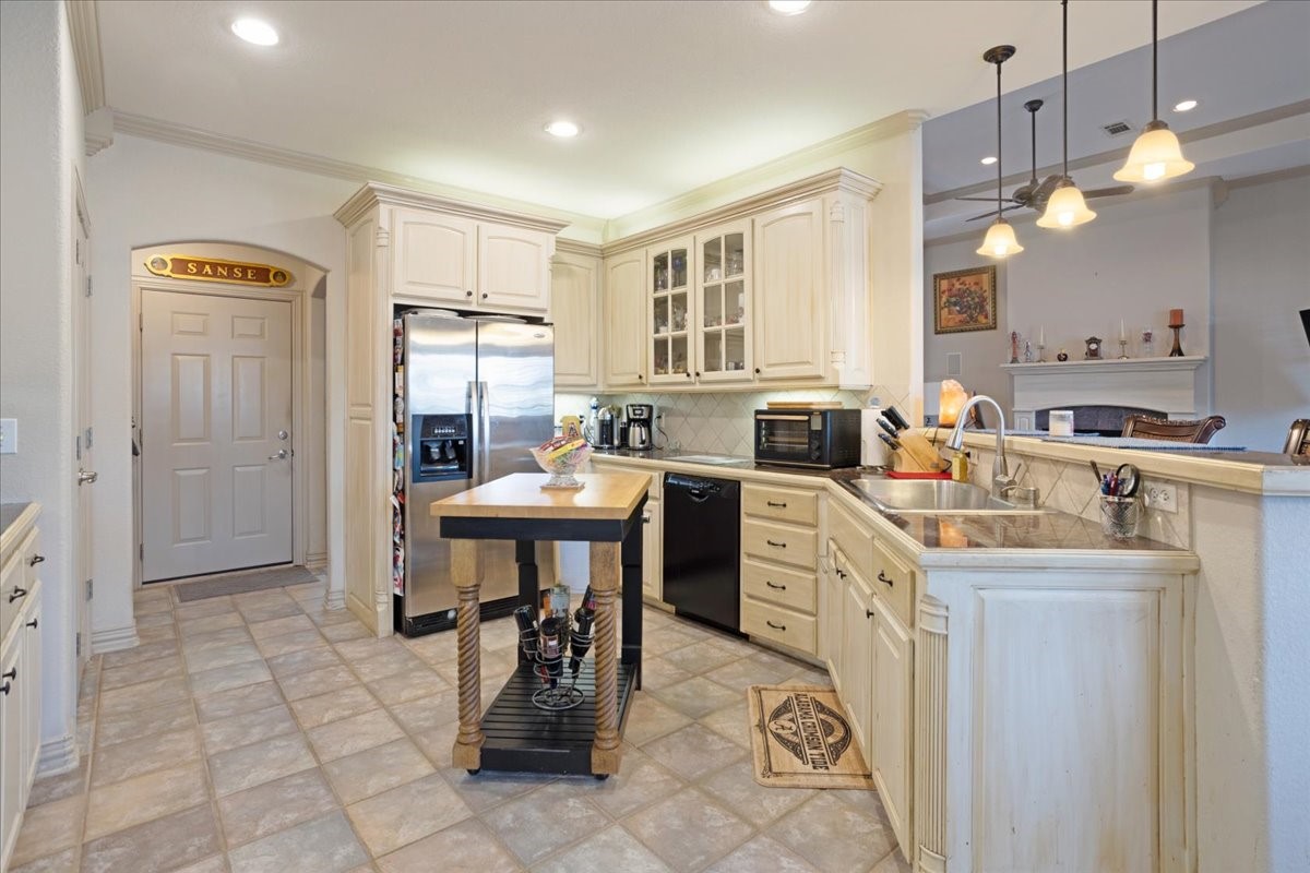 1033 Addison Avenue Pottsboro TX 75076