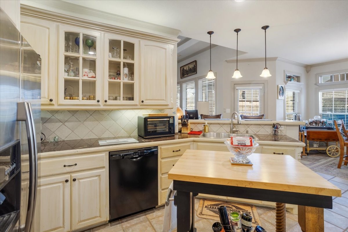 1033 Addison Avenue Pottsboro TX 75076