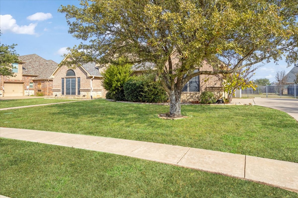 1033 Addison Avenue Pottsboro TX 75076