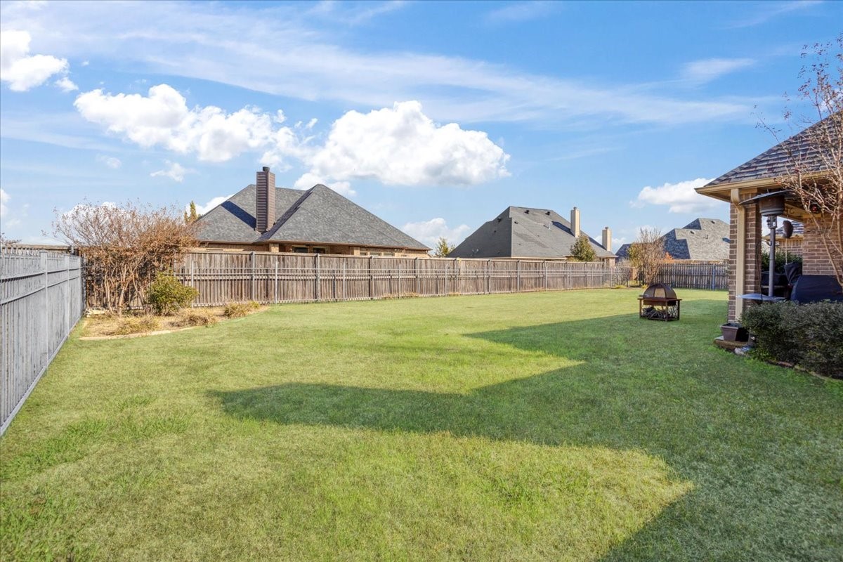 1033 Addison Avenue Pottsboro TX 75076