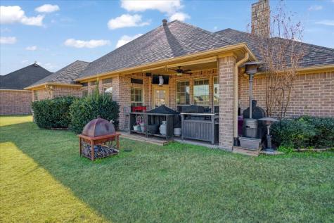 1033 Addison Avenue Pottsboro TX 75076