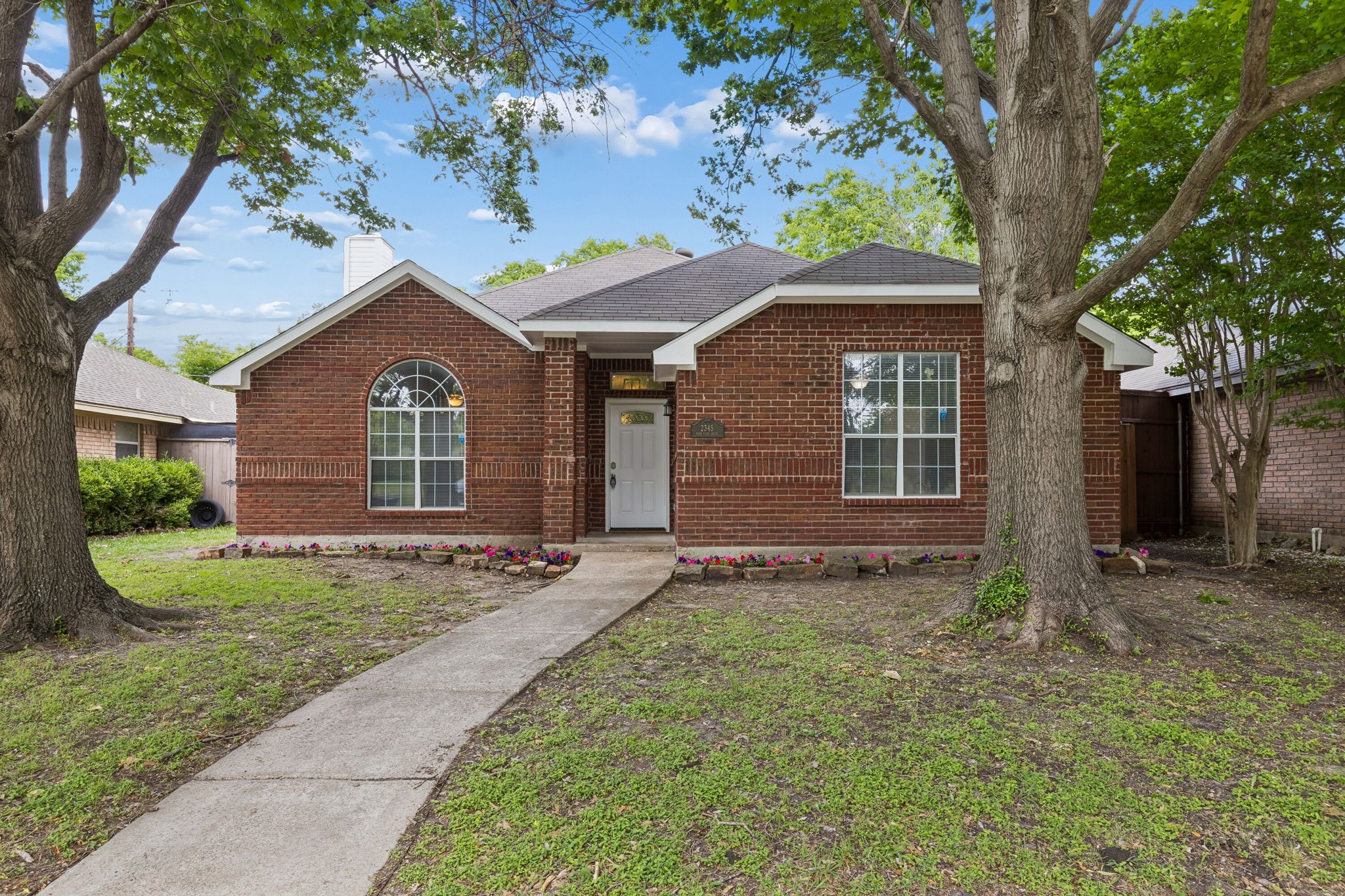 Dallas TX, 2345 Park Vista Drive