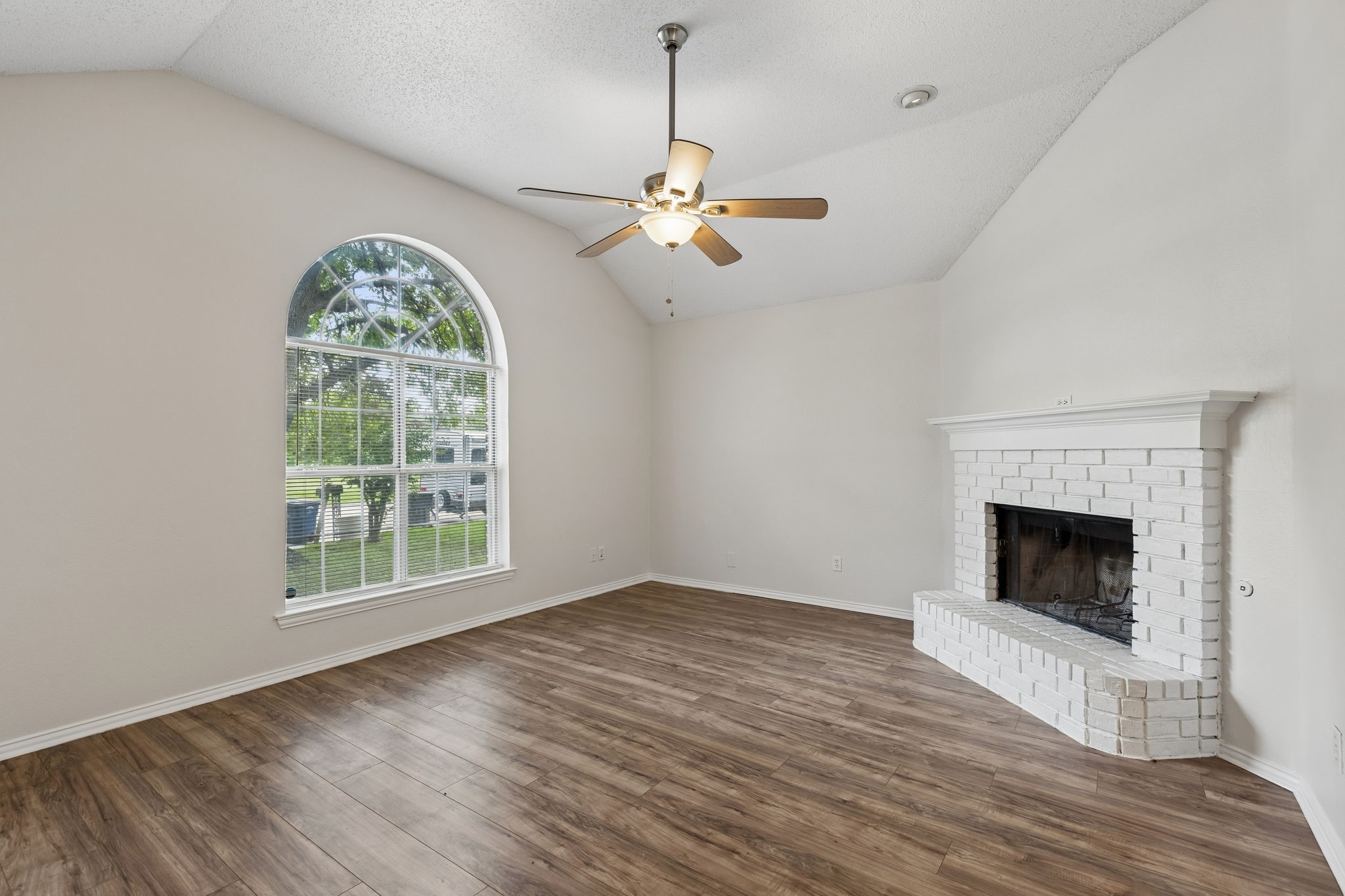 2345 Park Vista Drive Dallas TX 75228