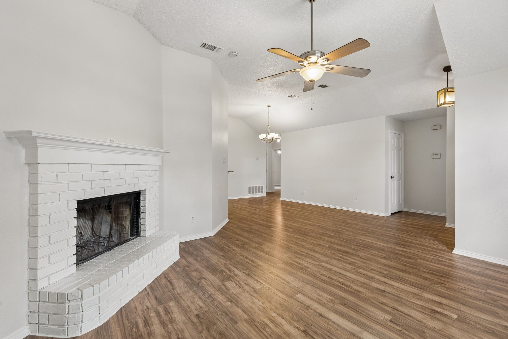 2345 Park Vista Drive Dallas TX 75228