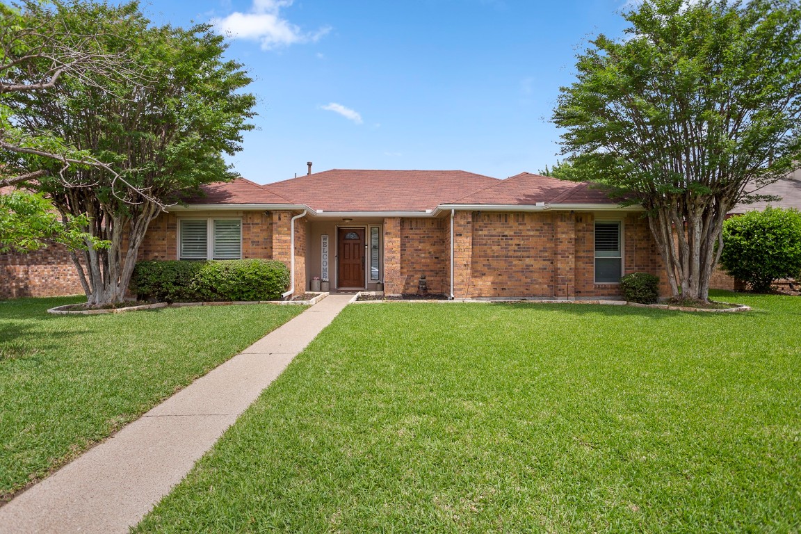 2035 Clearwater Trail Carrollton TX 75010