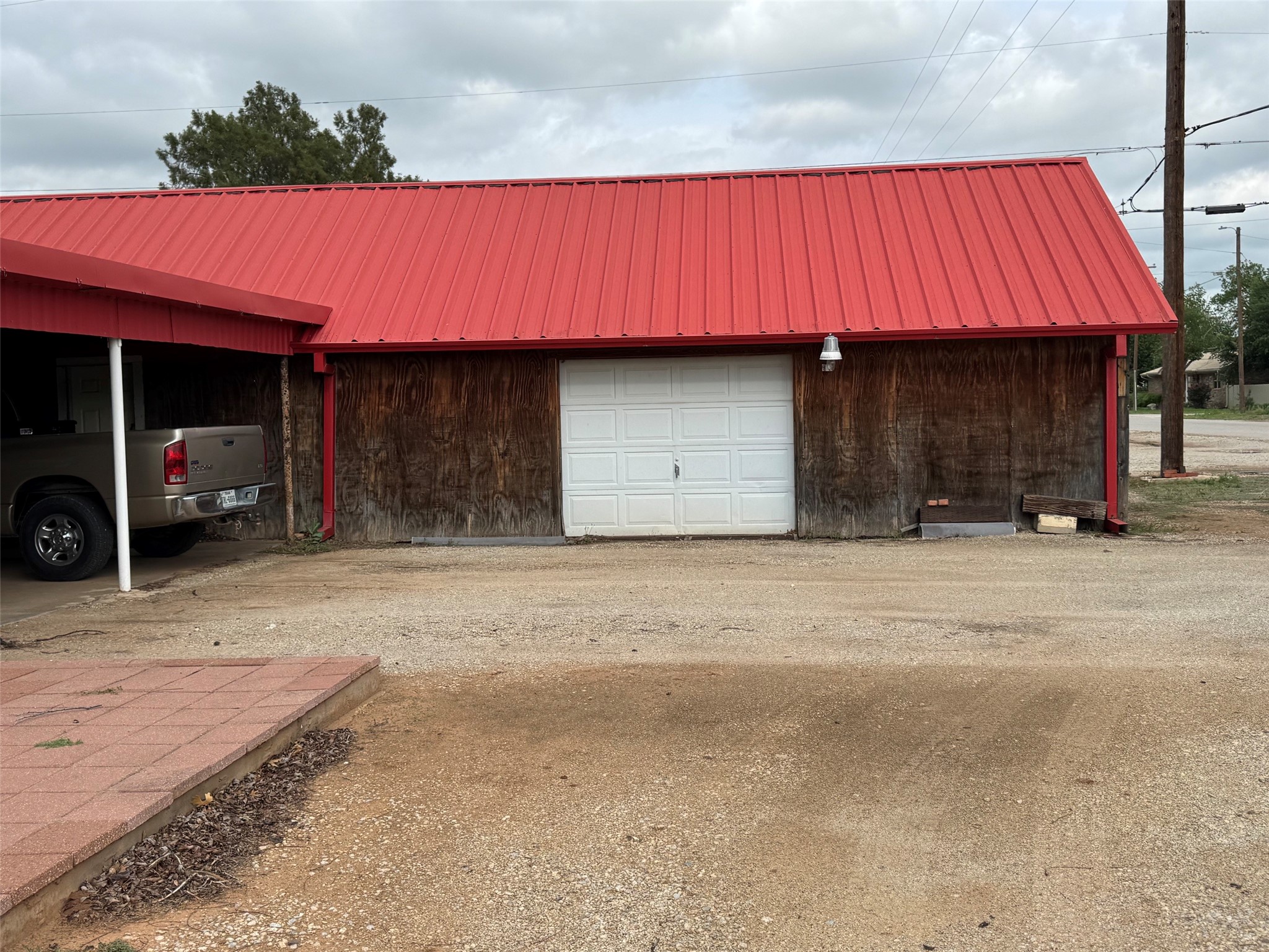 311 S Cedar Street Seymour TX 76380