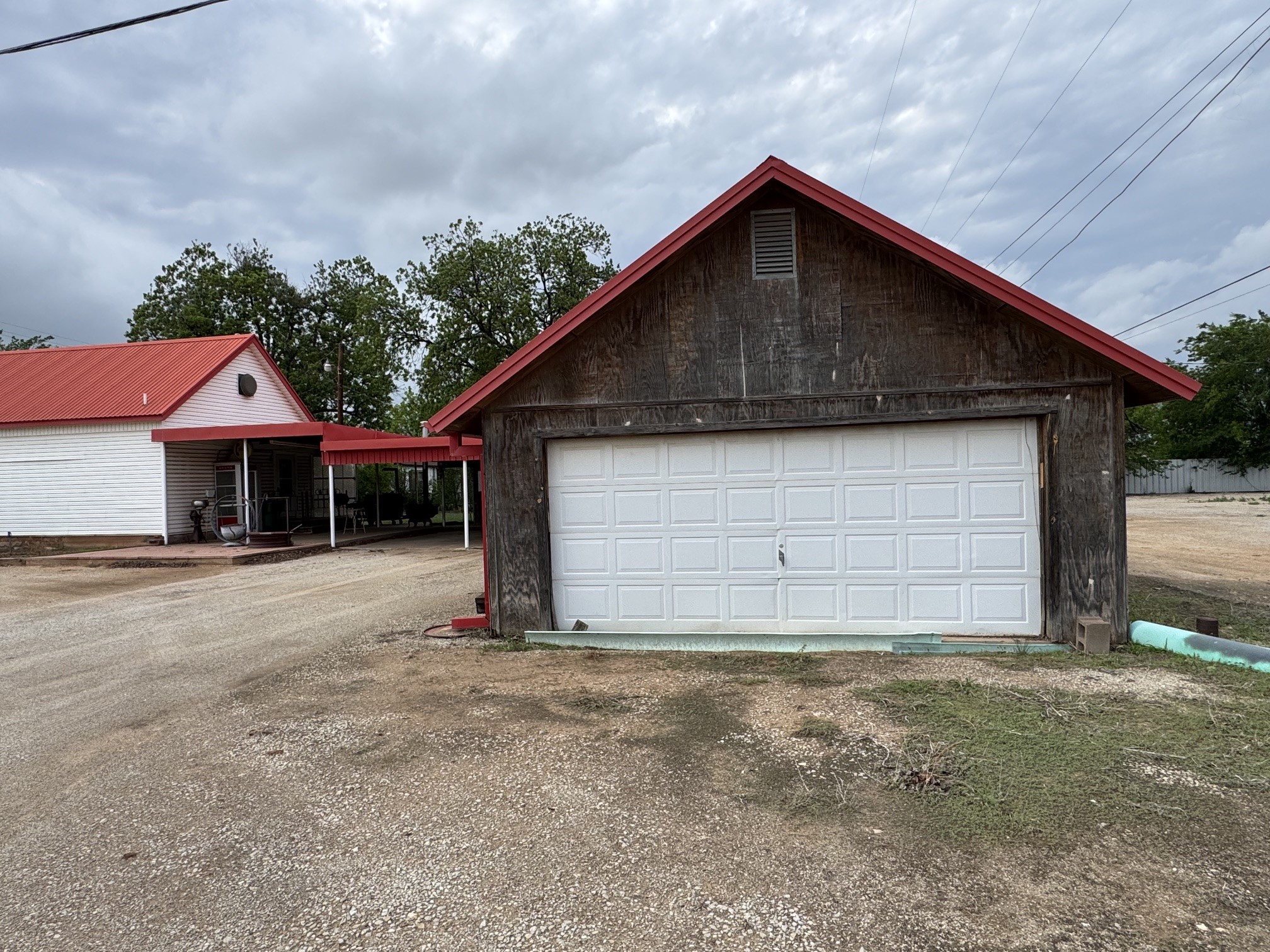311 S Cedar Street Seymour TX 76380