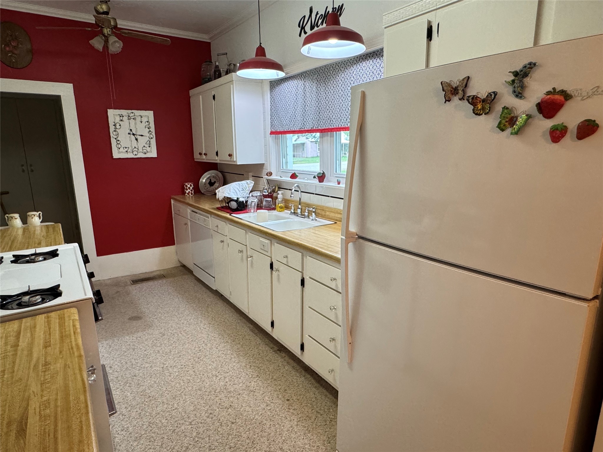 311 S Cedar Street Seymour TX 76380
