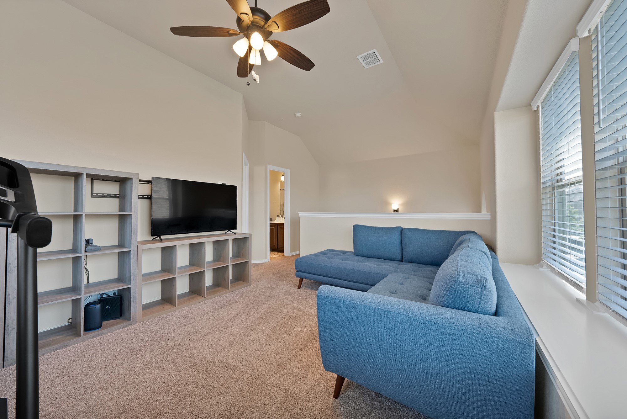 1040 Weeping Oak Drive Burleson TX 76028