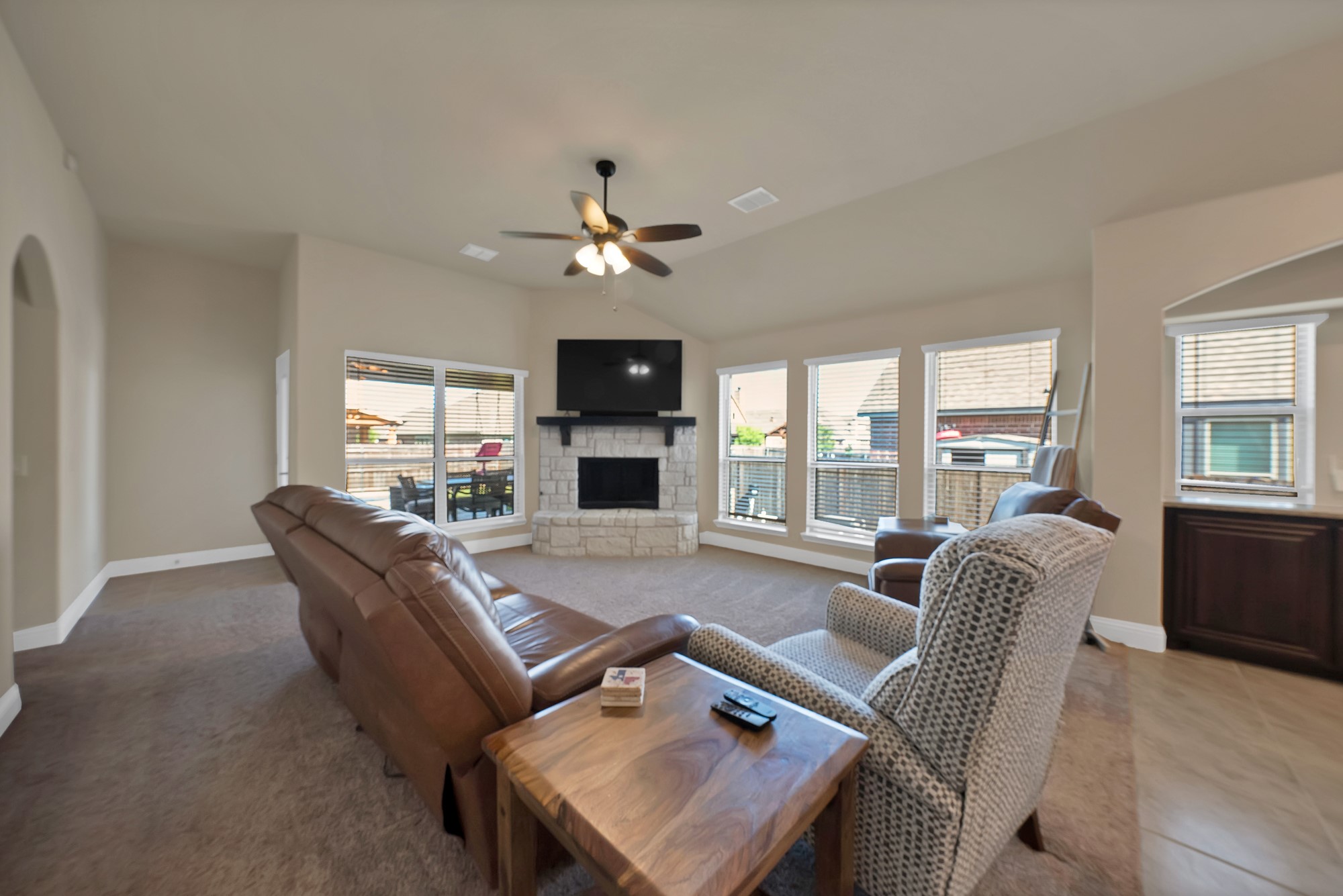 1040 Weeping Oak Drive Burleson TX 76028