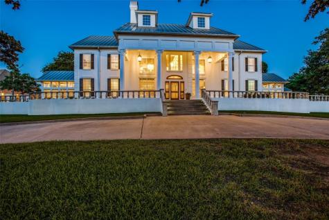 7100 Twin Oaks Court Mansfield TX 76063