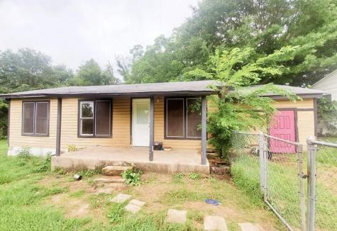 917 Center Street Atlanta TX 75551