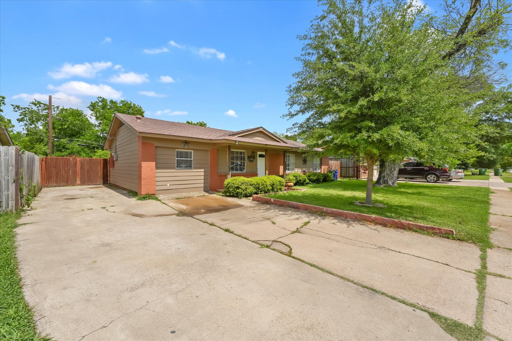 15138 Marsha Drive Balch Springs TX 75180