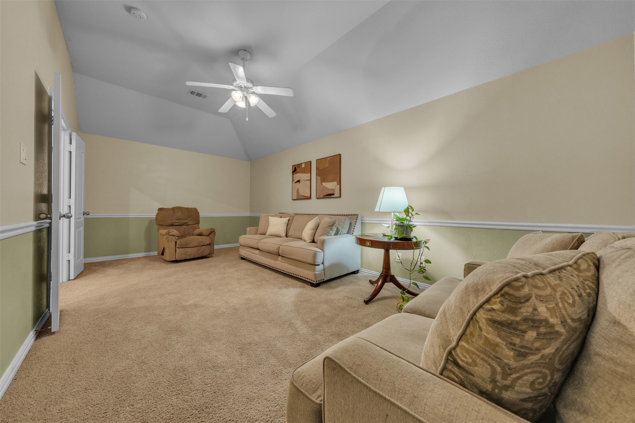 2951 Velero Grand Prairie TX 75054