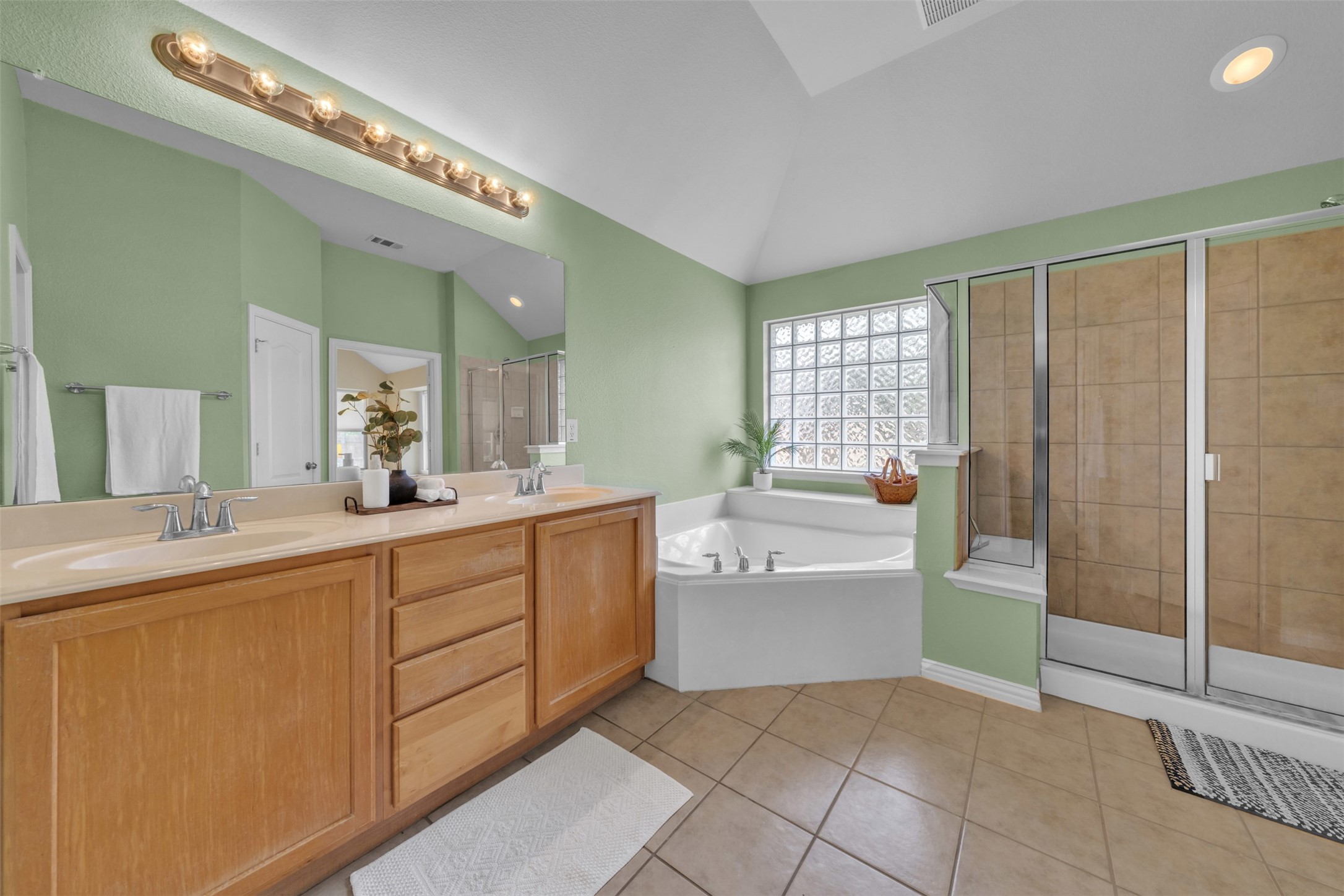 2951 Velero Grand Prairie TX 75054
