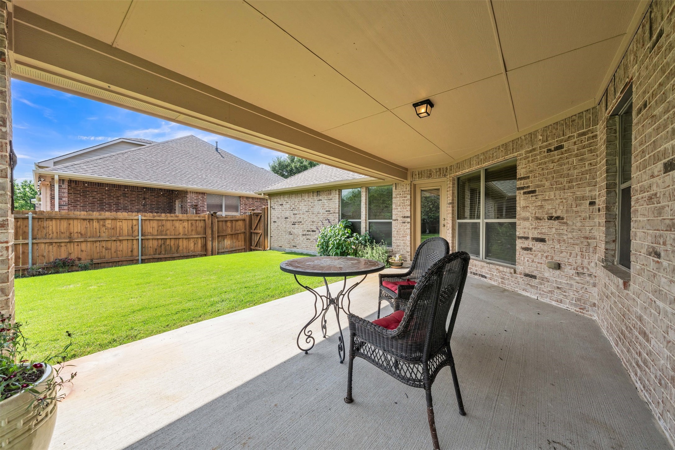 2951 Velero Grand Prairie TX 75054