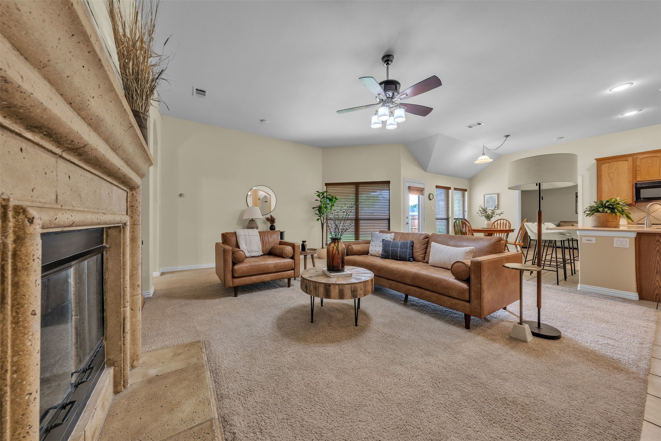 2951 Velero Grand Prairie TX 75054