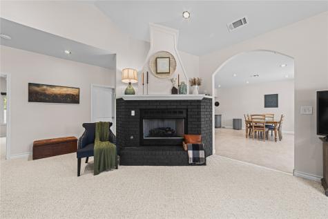165 County Road 209 Seminole TX 79360