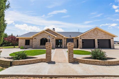 165 County Road 209 Seminole TX 79360