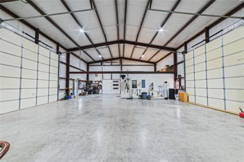 165 County Road 209 Seminole TX 79360