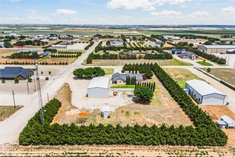165 County Road 209 Seminole TX 79360