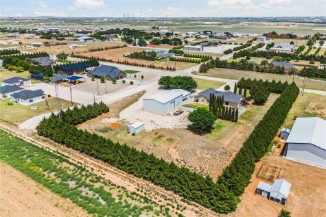 165 County Road 209 Seminole TX 79360
