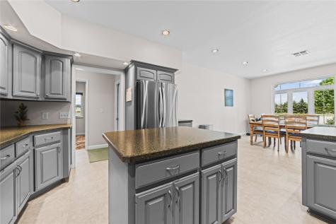 165 County Road 209 Seminole TX 79360