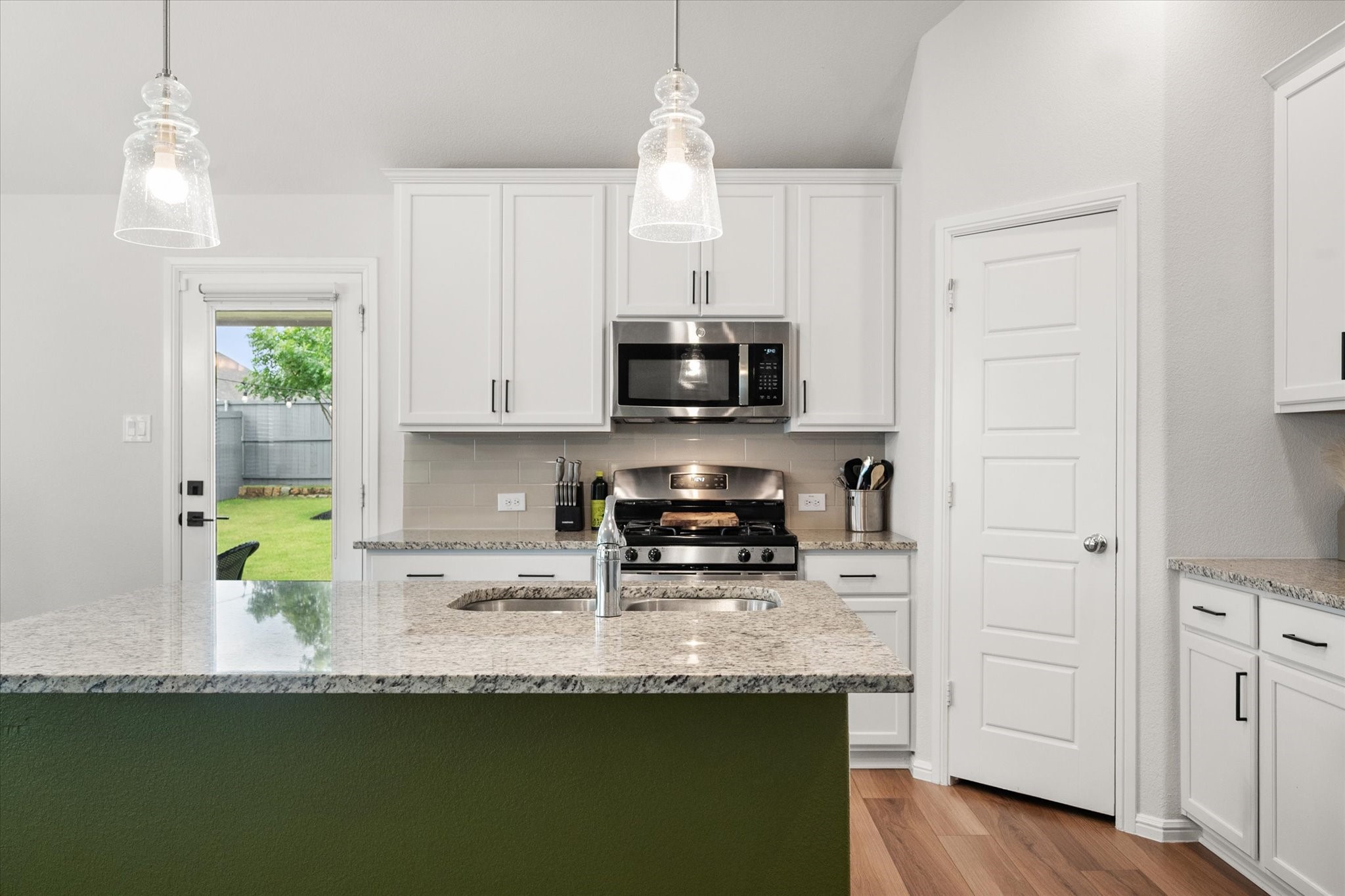 3905 Lombardy Drive Venus TX 76084