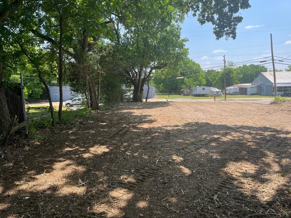 125 S Center Street Bonham TX 75418