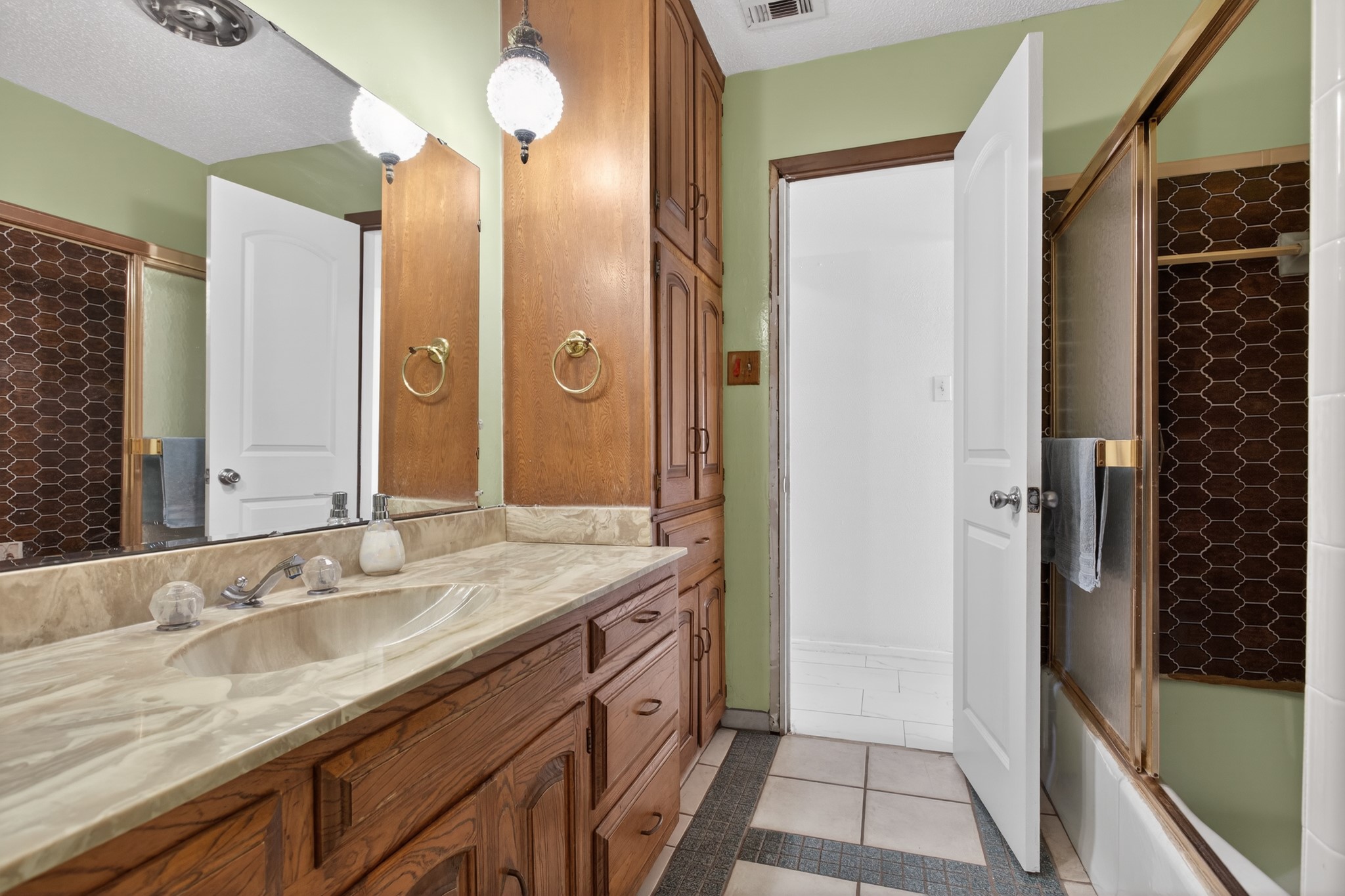 10569 Range Road Justin TX 76247