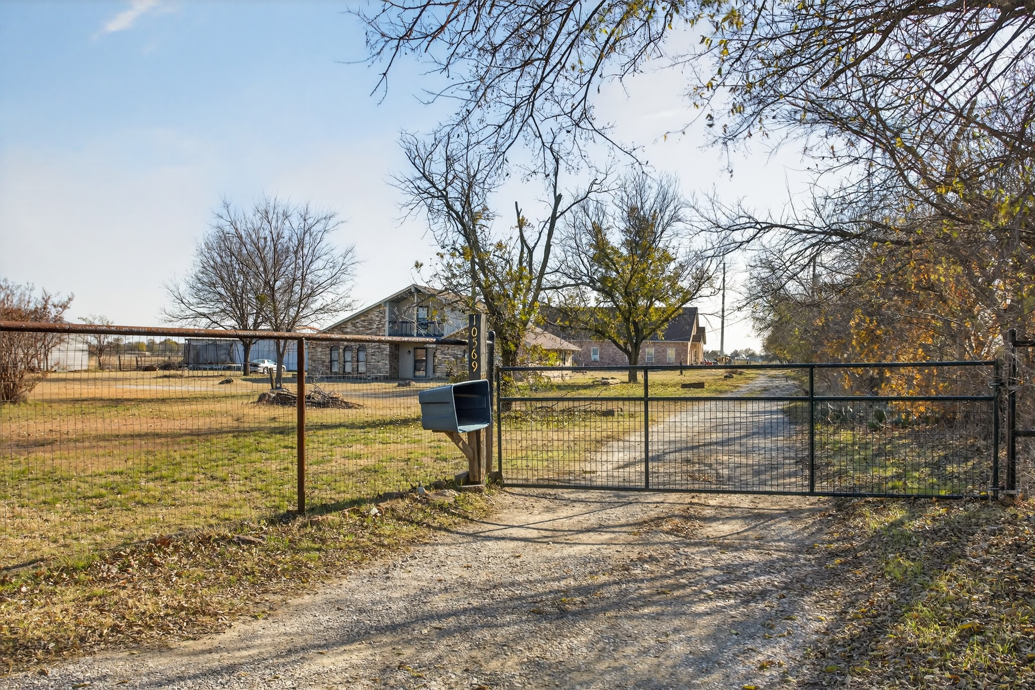 10569 Range Road Justin TX 76247