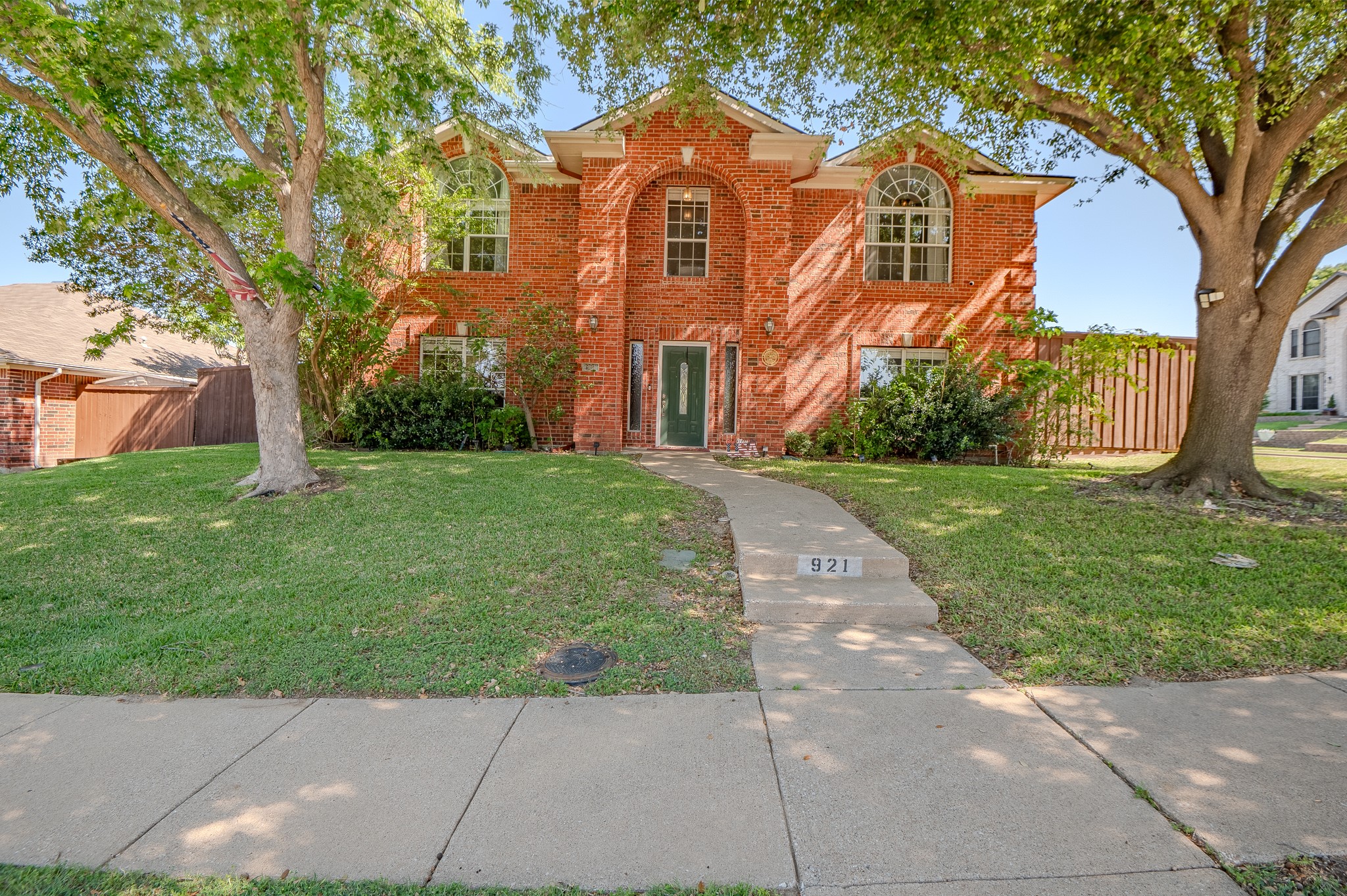 921 Carnegie Court Allen TX 75002