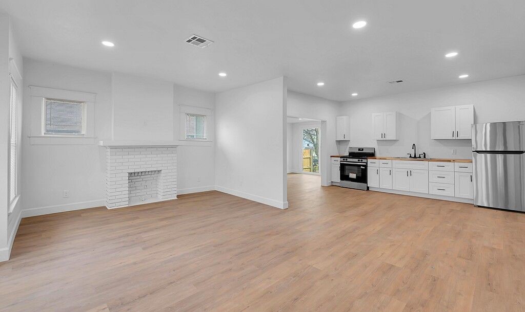 1602 Mitchell Avenue Waco TX 76708