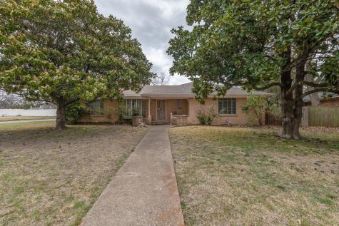 519 Parkwood Drive Dallas TX 75224