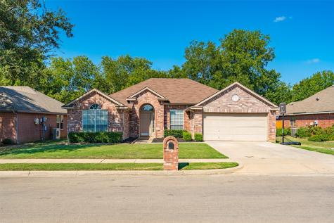 904 Cole Avenue Denton TX 76208