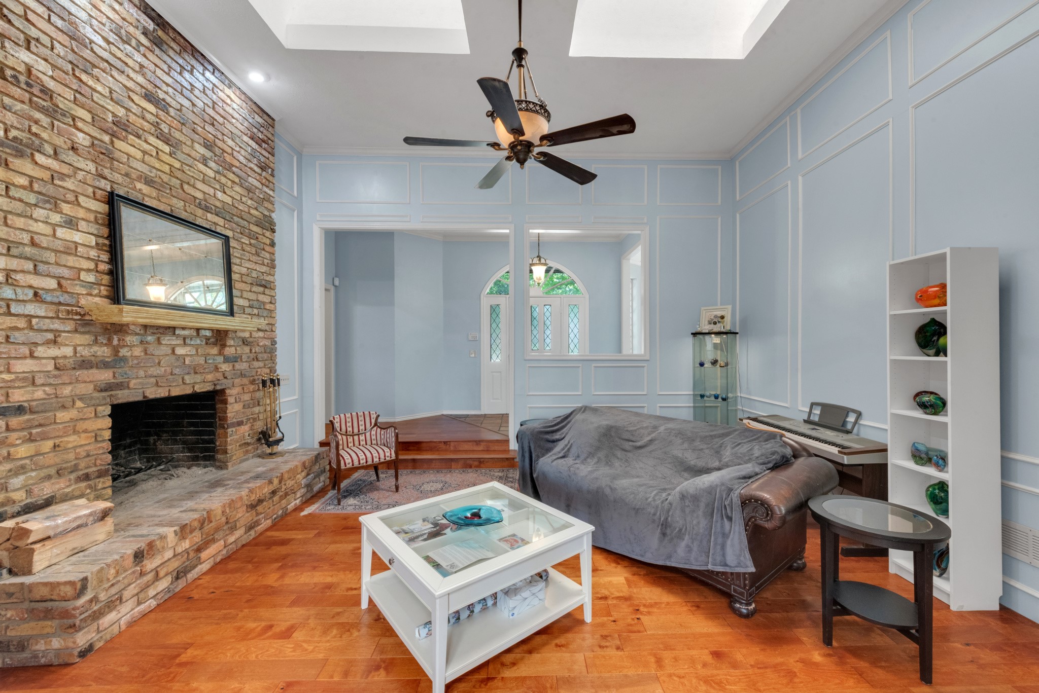 6214 Liberty Hill Dallas TX 75248